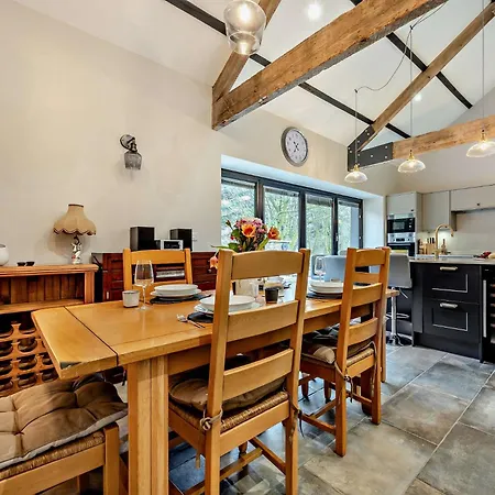 2 Bed In Ennerdale 93196